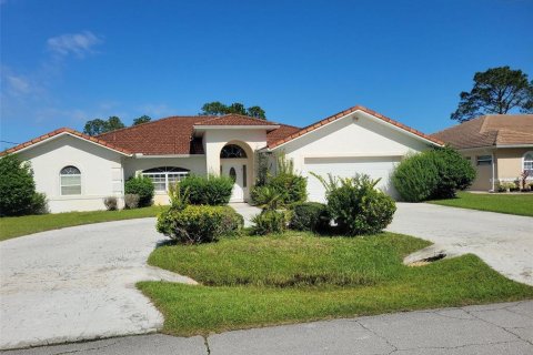 Villa ou maison à Palm Coast, Floride 3 chambres, 193.79 m2 № 2434746