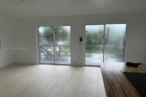 Villa ou maison à Punta Gorda, Floride 2 chambres № 1965363