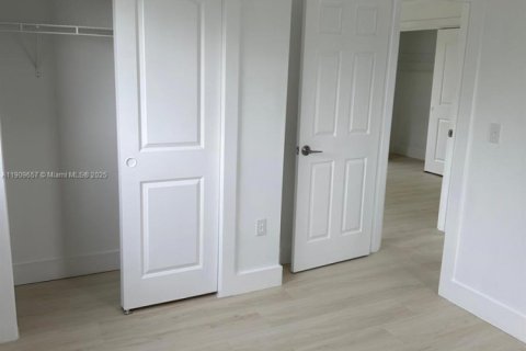 Villa ou maison à louer à Punta Gorda, Floride: 2 chambres № 1965363 - photo 4