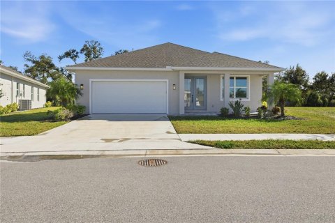 House in Englewood, Florida 3 bedrooms, 187.11 sq.m. № 2099014
