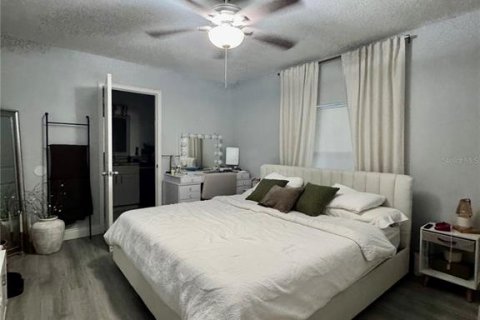 House in Kissimmee, Florida 6 bedrooms, 269.6 sq.m. № 1840600 - photo 20