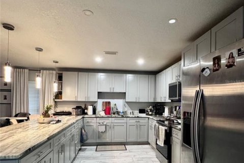 House in Kissimmee, Florida 6 bedrooms, 269.6 sq.m. № 1840600 - photo 13