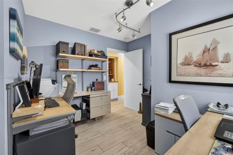 Купить виллу или дом в Палм-Бич-Гарденс, Флорида 3 спальни, 235.6м2, № 2007498 - фото 20