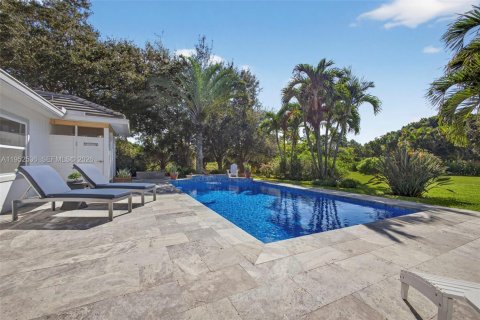 Купить виллу или дом в Палм-Бич-Гарденс, Флорида 3 спальни, 235.6м2, № 2007498 - фото 27