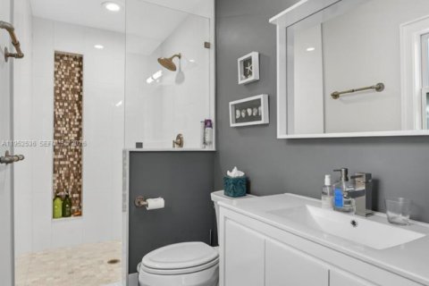 Купить виллу или дом в Палм-Бич-Гарденс, Флорида 3 спальни, 235.6м2, № 2007498 - фото 19