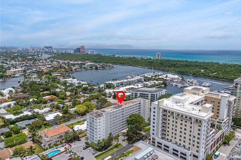 Copropriété à vendre à Fort Lauderdale, Floride: 2 chambres, 90.12 m2 № 1790764 - photo 3