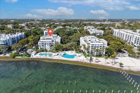 Купить кондоминиум в Майами, Флорида 2 спальни, 86.03м2, № 2047782 - фото 16