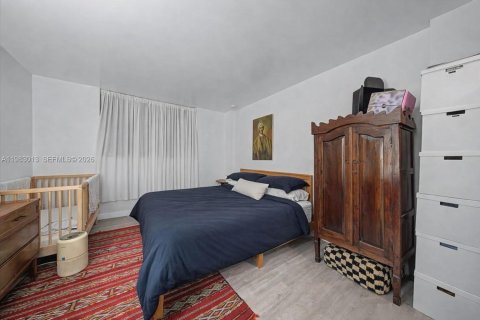 Купить кондоминиум в Майами, Флорида 2 спальни, 86.03м2, № 2047782 - фото 9