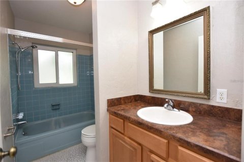 Casa en venta en Lakeland, Florida, 4 dormitorios, 179.12 m2 № 2156669 - foto 13