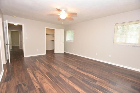 Casa en venta en Lakeland, Florida, 4 dormitorios, 179.12 m2 № 2156669 - foto 10