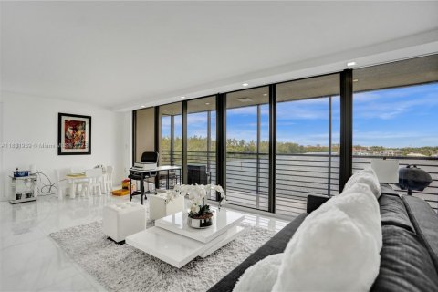 Condo in Boca Raton, Florida, 4 bedrooms  № 1822047 - photo 8
