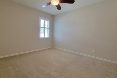 House in Valrico, Florida 4 bedrooms, 224.73 sq.m. № 2209850 - photo 6