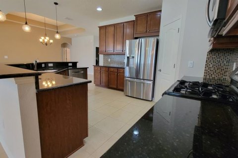 House in Valrico, Florida 4 bedrooms, 224.73 sq.m. № 2209850 - photo 14