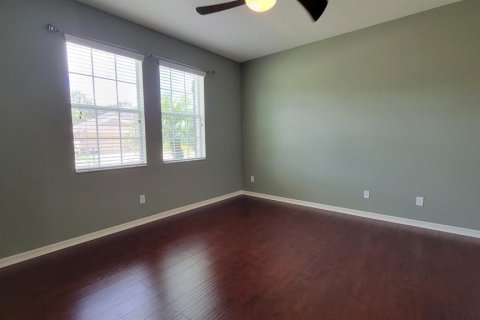 House in Valrico, Florida 4 bedrooms, 224.73 sq.m. № 2209850 - photo 3