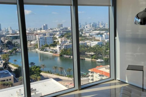 Condominio en venta en Miami Beach, Florida, 1 dormitorio, 104.24 m2 № 1973473 - foto 10