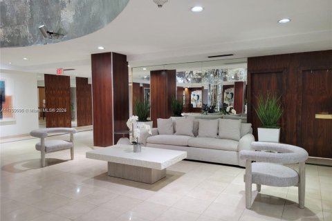 Condominio en venta en Miami Beach, Florida, 1 dormitorio, 104.24 m2 № 1973473 - foto 24