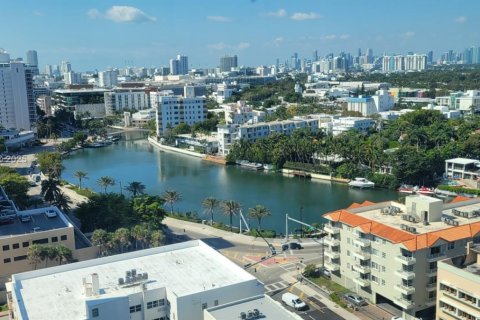 Condominio en venta en Miami Beach, Florida, 1 dormitorio, 104.24 m2 № 1973473 - foto 18