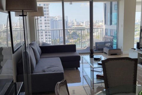 Condominio en venta en Miami Beach, Florida, 1 dormitorio, 104.24 m2 № 1973473 - foto 7