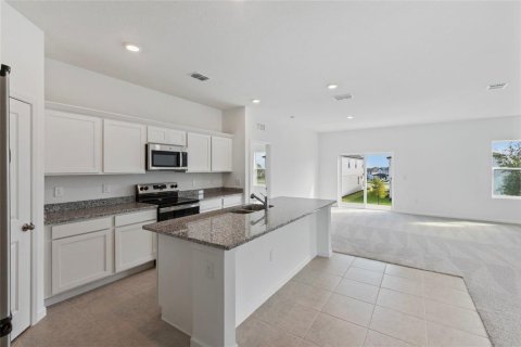 House in Minneola, Florida 4 bedrooms, 169.73 sq.m. № 1879516 - photo 6