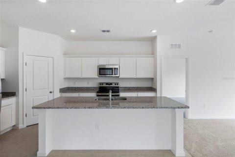 House in Minneola, Florida 4 bedrooms, 169.73 sq.m. № 1879516 - photo 7