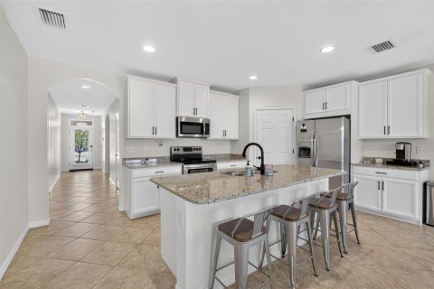 House in Fort Myers, Florida 4 bedrooms, 169.83 sq.m. № 1866878 - photo 21