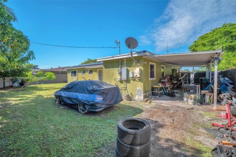 Купить виллу или дом в Майами, Флорида 3 спальни, 126.72м2, № 1965324 - фото 23