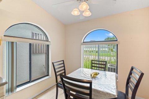 Adosado en venta en Tamarac, Florida, 2 dormitorios, 116.69 m2 № 2088256 - foto 9