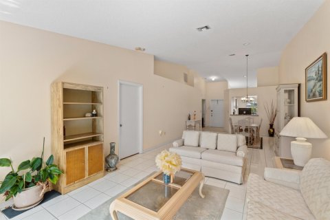 Adosado en venta en Tamarac, Florida, 2 dormitorios, 116.69 m2 № 2088256 - foto 18
