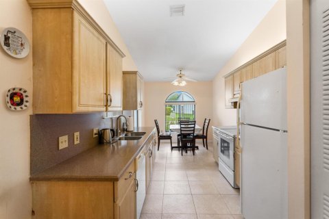 Adosado en venta en Tamarac, Florida, 2 dormitorios, 116.69 m2 № 2088256 - foto 4