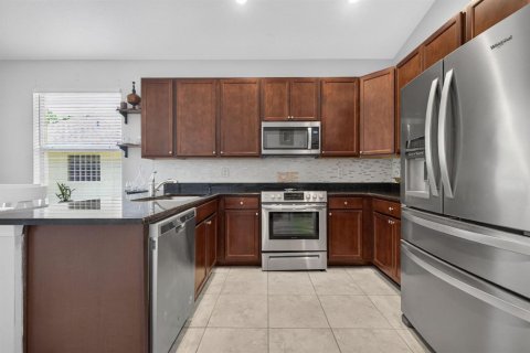 Villa ou maison à vendre à St. Lucie, Floride: 4 chambres, 165.92 m2 № 2187701 - photo 11
