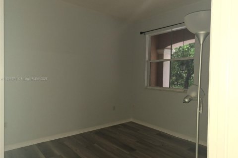 Adosado en venta en Homestead, Florida, 4 dormitorios, 143.44 m2 № 1949327 - foto 20