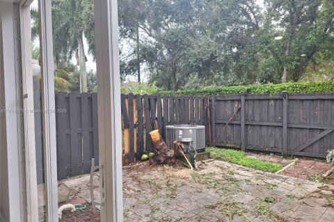 Adosado en venta en Homestead, Florida, 4 dormitorios, 143.44 m2 № 1949327 - foto 12