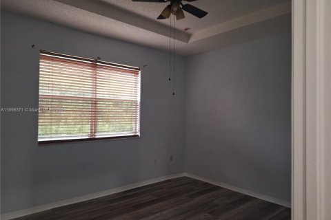 Adosado en venta en Homestead, Florida, 4 dormitorios, 143.44 m2 № 1949327 - foto 23