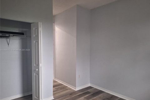 Adosado en venta en Homestead, Florida, 4 dormitorios, 143.44 m2 № 1949327 - foto 16