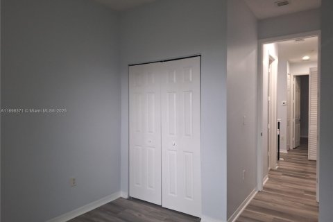 Adosado en venta en Homestead, Florida, 4 dormitorios, 143.44 m2 № 1949327 - foto 17