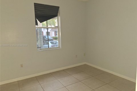 Adosado en venta en Homestead, Florida, 4 dormitorios, 143.44 m2 № 1949327 - foto 29