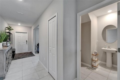 House in Wimauma, Florida 4 bedrooms, 244.8 sq.m. № 1626991 - photo 13