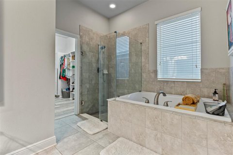 Villa ou maison à vendre à Apollo Beach, Floride: 4 chambres, 231.79 m2 № 1900001 - photo 22