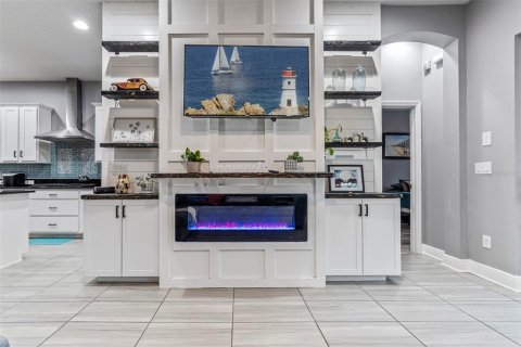 Villa ou maison à vendre à Apollo Beach, Floride: 4 chambres, 231.79 m2 № 1900001 - photo 13