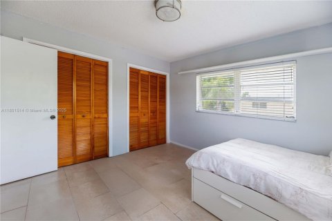Adosado en venta en Miami, Florida, 3 dormitorios, 146.97 m2 № 1689320 - foto 19