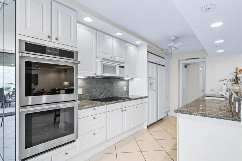 Copropriété à louer à Longboat Key, Floride: 3 chambres, 273.13 m2 № 2101273 - photo 8