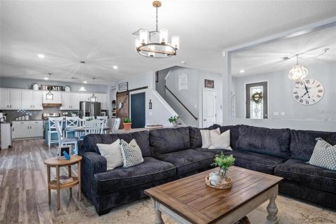 Купить виллу или дом в Уимаума, Флорида 8 комнат, 243.96м2, № 2234875 - фото 9