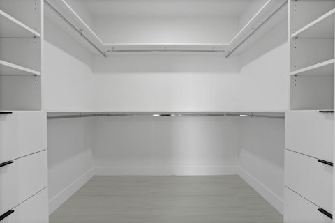 Casa en venta en Mascotte, Florida, 4 dormitorios, 202.34 m2 № 1673332 - foto 20