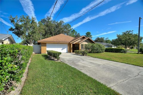 House in Winter Haven, Florida 2 bedrooms, 170.48 sq.m. № 1422368 - photo 26