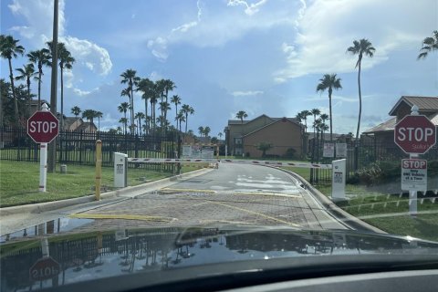 Condo in Kissimmee, Florida, 2 bedrooms  № 2203070 - photo 28