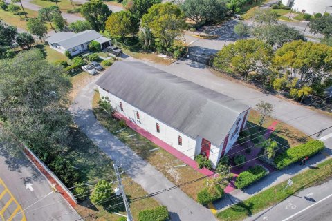 Immobilier commercial à vendre à Pompano Beach, Floride № 1949928 - photo 5