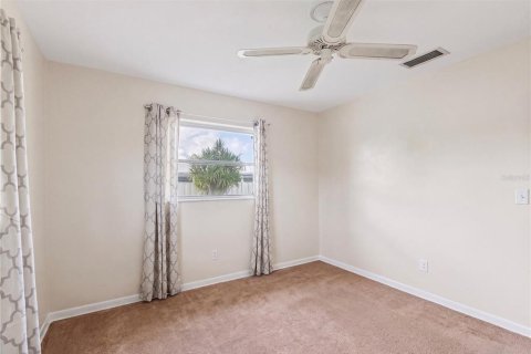 Casa en venta en Dunedin, Florida, 4 dormitorios, 182.27 m2 № 2236879 - foto 19