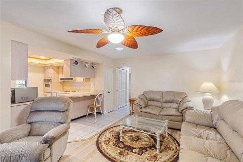 Casa en venta en Dunedin, Florida, 4 dormitorios, 182.27 m2 № 2236879 - foto 6