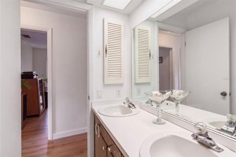 Casa en venta en Dunedin, Florida, 4 dormitorios, 182.27 m2 № 2236879 - foto 16