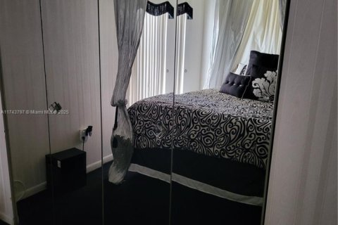 Купить виллу или дом в Хайалиа, Флорида 3 спальни, 146.32м2, № 1985116 - фото 28